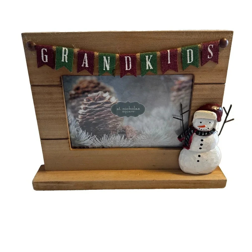 St Nicholas Square Grandkids Free standing Snowman Picture Frame 4 x 6 Photo